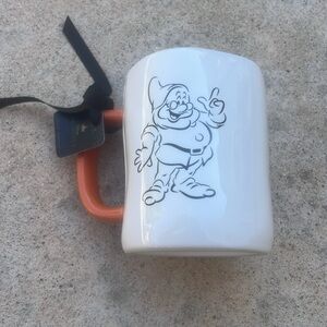 RAE DUNN Disney Princess x Doc Snow White Dwarfs Ceramic Coffee Cup Mug NWT